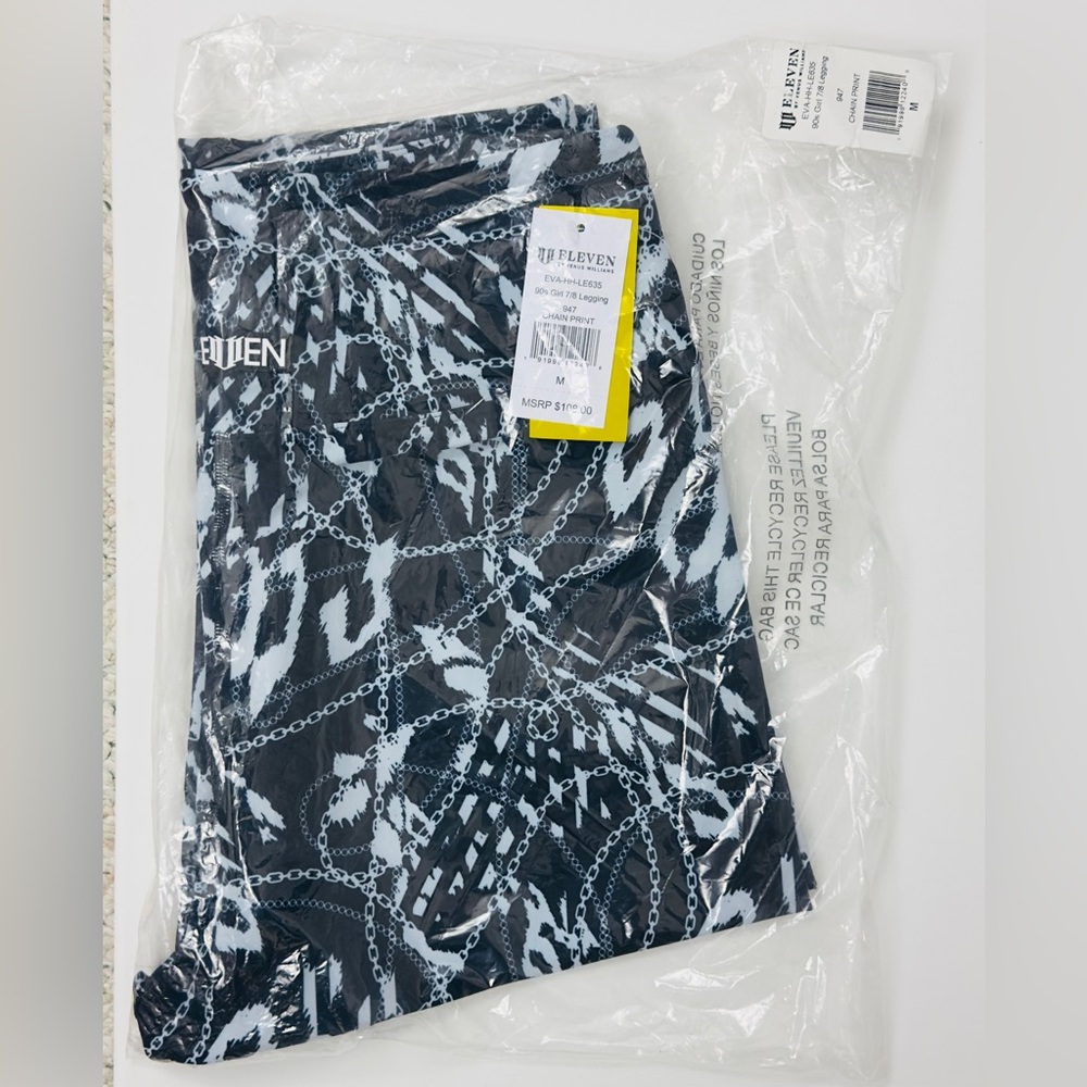 EleVen by Venus Williams 90's Girl Black & White Chain Compression 7/8 Legging M - Picture 7 of 9
